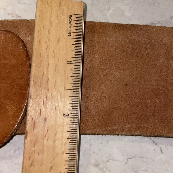 Vintage Tan LEATHER BELT Retro Boho SouthwesternSwirled ROUND BUCKLE WOMEN'S S-M - Picture 9 of 10